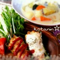 今日はピーマンの肉詰めチーズver&ケチャップver☆豆乳のクリームシチュー＼(^o^)／